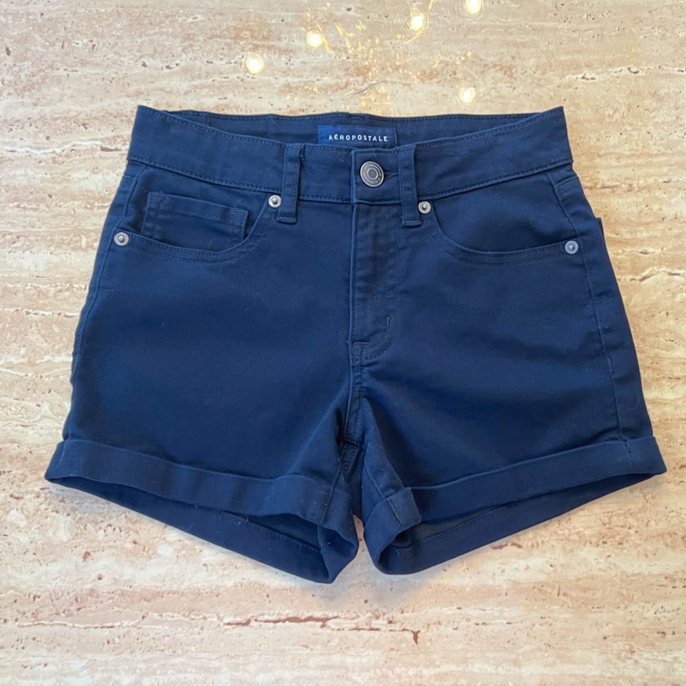 Aeropostale Black Mid Rise Shorts 0